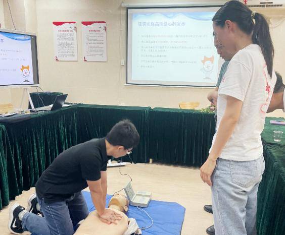 坪山“救心高速网”火力全开：16家社康“Buff叠满”护心安