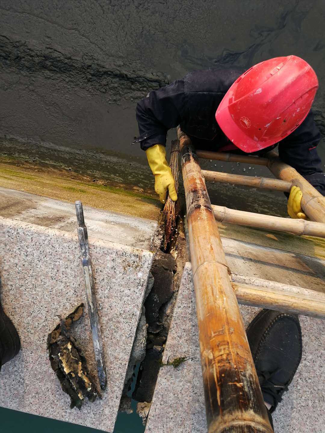 原油直裂(原油断崖式下跌)